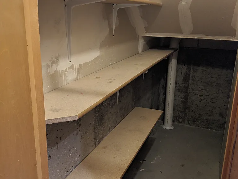 1181 Mesa Dr — Photo 11