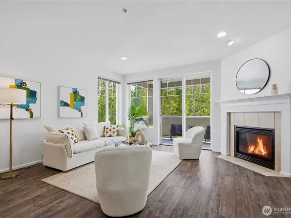 2220 132nd Avenue SE #A210, Bellevue, WA 98005