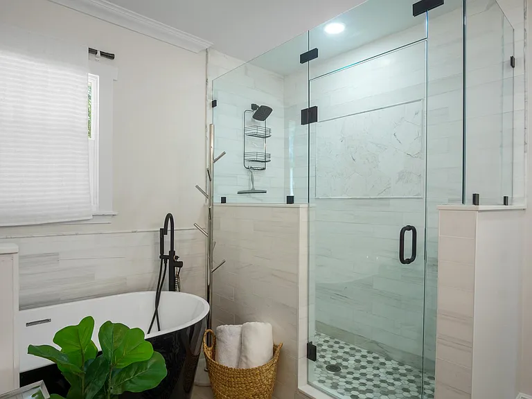 840 Beltrees St — Photo 29