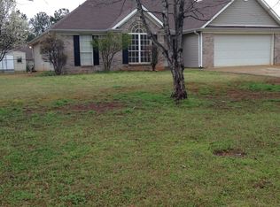 222 Meadowlark Drive, Alabaster, AL 35007