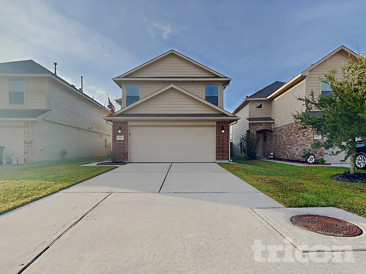 9215 Dewberry Blossom Lane Houston TX — Photo 2