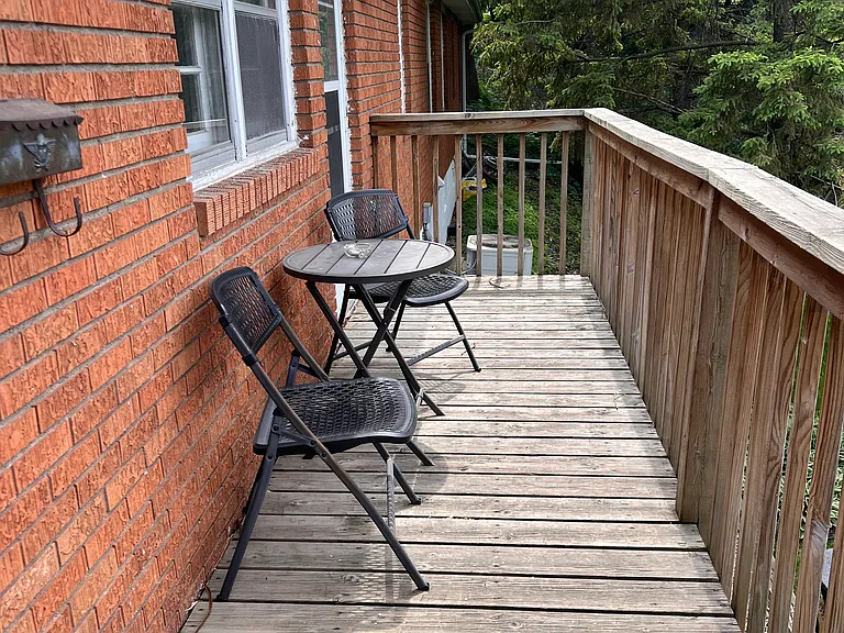 2398 Carter Ave — Photo 26