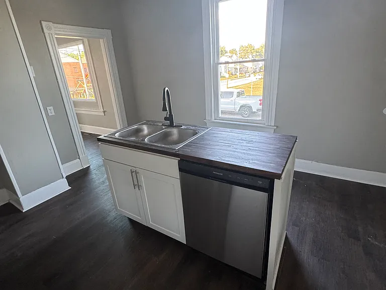 201 Gordon Ave — Photo 7