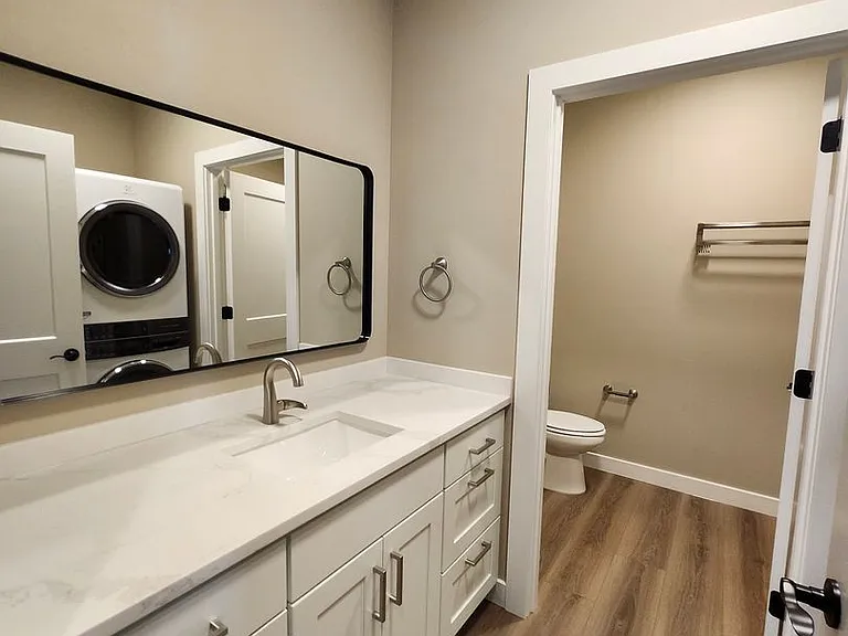 5305 W Jay St — Photo 15