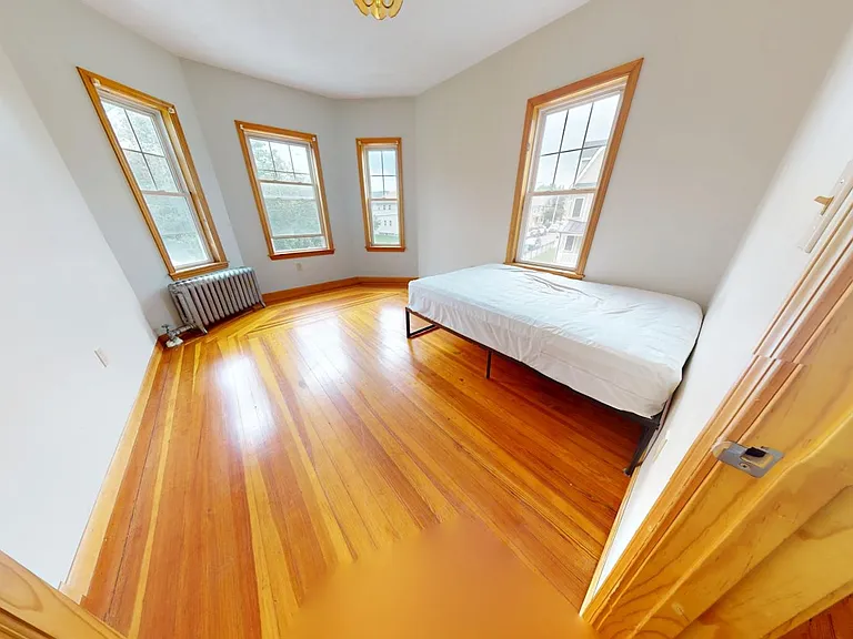 27 Princeton St #2 — Photo 20