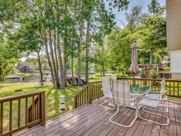 1998 N Ogemaw Trl, West Branch, MI 48661