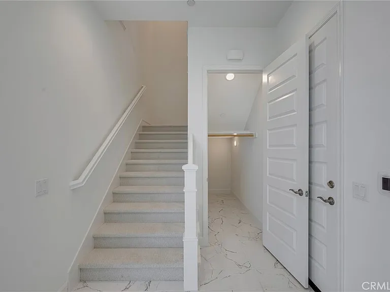 21204 Currant Ct — Photo 48