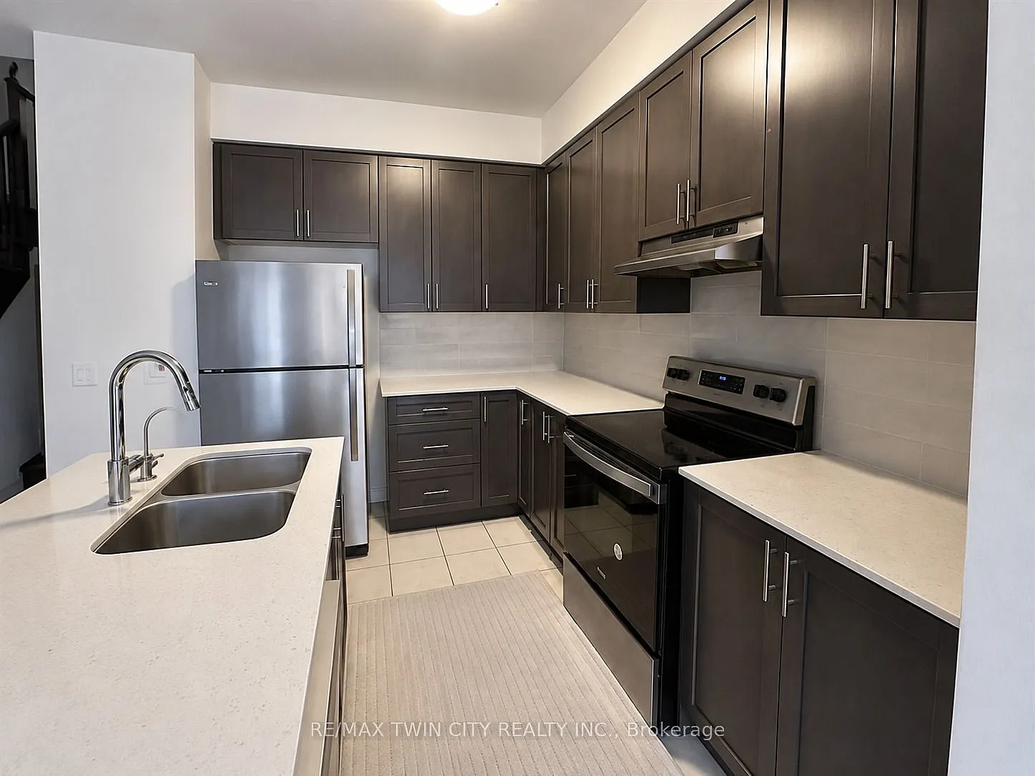 3 bed, $2,850 — Photo 4