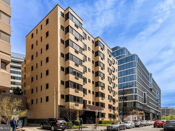 2141 I St NW, Washington, DC