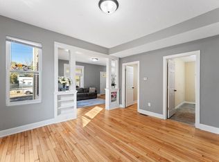 956 Western Ave N, Saint Paul, MN 55117