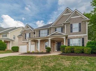 215 Foxthorne Way, Alpharetta, GA 30005