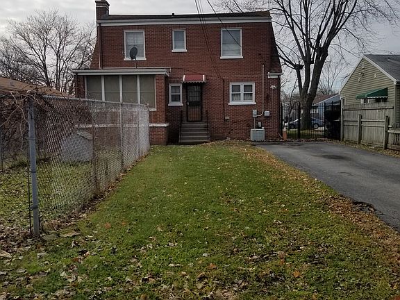 3rd image of 14831 S Seeley Ave