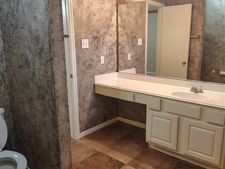 13003 Bramford Point Ln — Photo 11