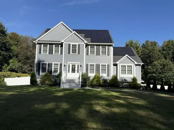399 North St, Tewksbury, MA 01876