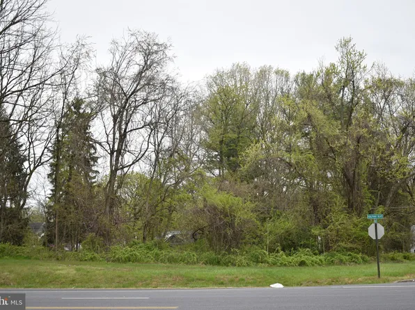 W Oak Ridge Dr, Hagerstown, MD 21740