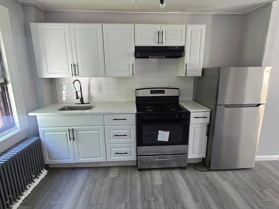 52 Harrison Ave #5B