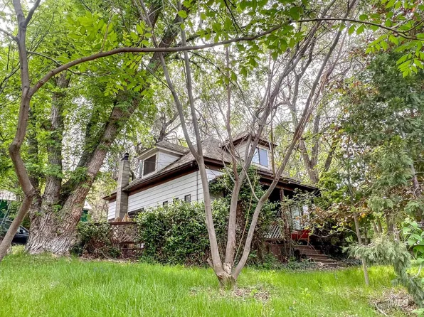 716 2nd St, Asotin, WA 99402