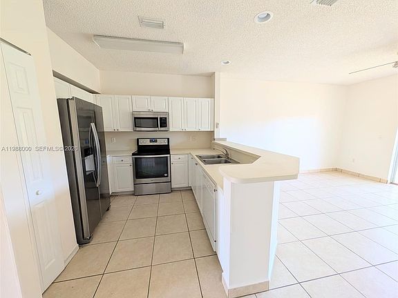 5th image of 2320 SE 23rd Rd #2320