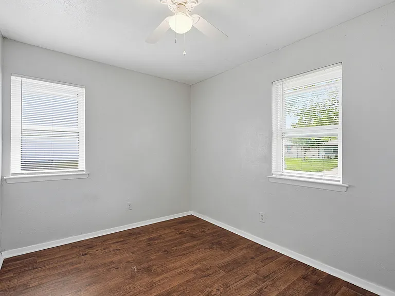 501 Rosewood Hills Dr — Photo 8