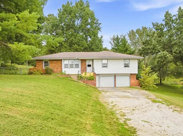 13608 Raliegh Ln, Holt, MO 64048
