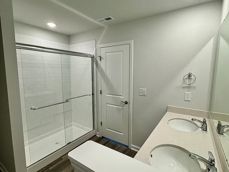 552 Coronado Ave SE — Photo 21