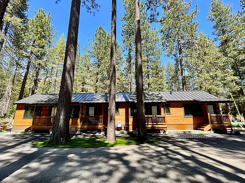 15758 Donner Pass Rd Photo 1