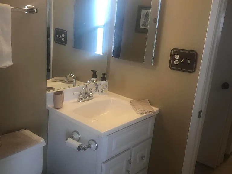 1149 E Sandpiper Dr #214 — Photo 11