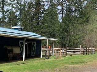 190 E Rasor Pl, Belfair, WA 98528