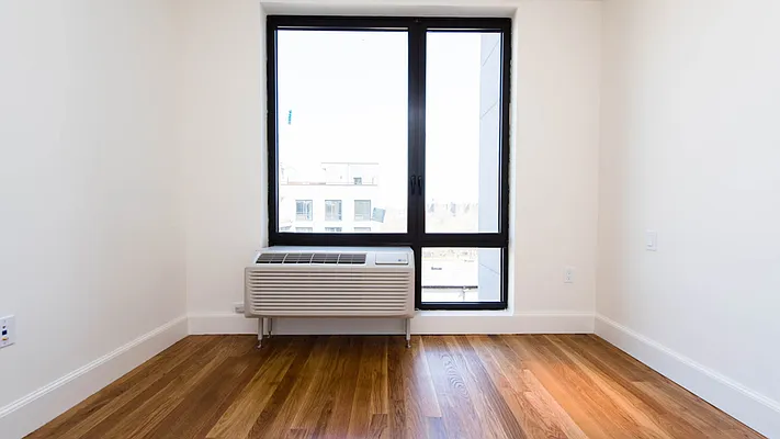Rented by Nooklyn NYC LLC | media 44