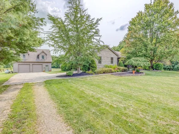2460 Wall St, Centerburg, OH 43011