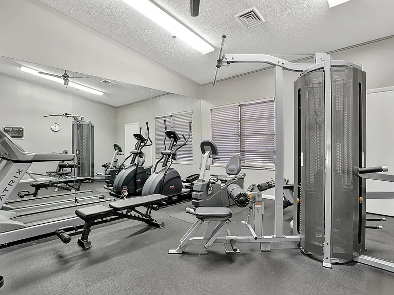 2308 S Cypress Bend Dr #123 — Photo 31