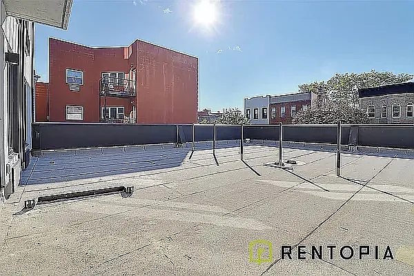 1884 Broadway #712N — Photo 6