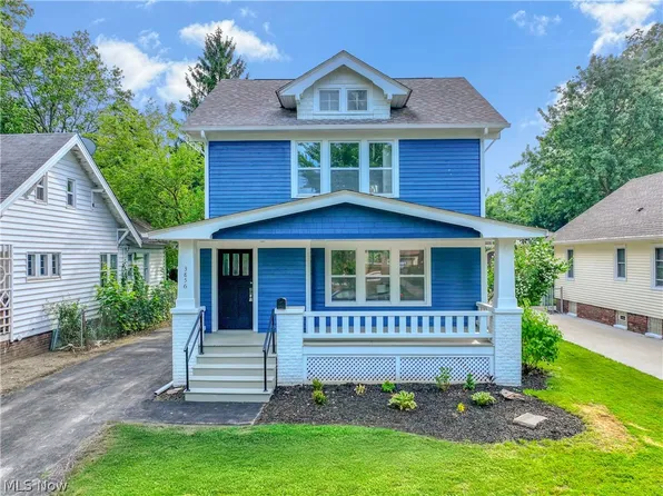 3856 W 158th St, Cleveland, OH 44111