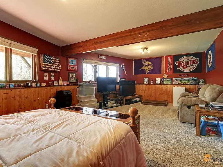 10137 Birch Ln — Photo 31