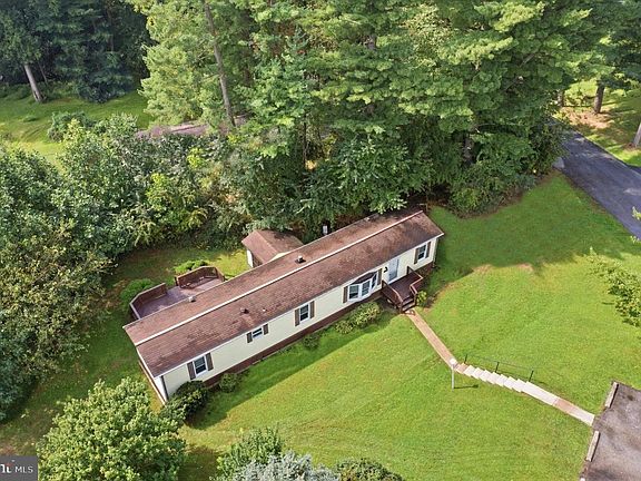 2nd image of 1038 Appleville Rd