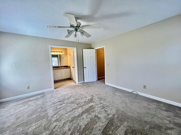 5th image of 414 R L Honeycutt Dr