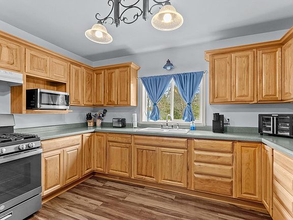 4th image of 1712 Crystal Springs ROAD