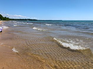 11149 Frazier Rd, Naubinway, MI 49762