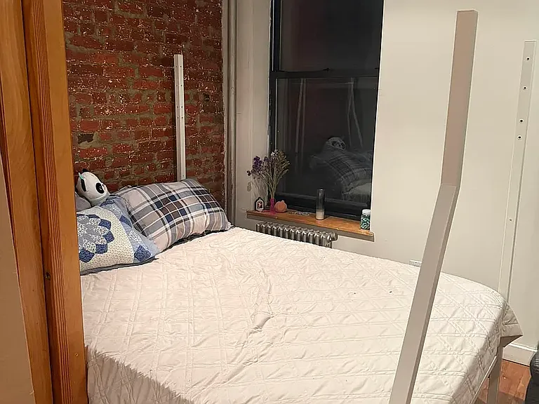 23 Clinton St #2-B — Photo 3