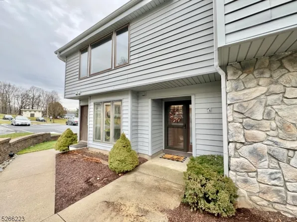 428 Iroquois Ct #428, Andover Twp., NJ 07848