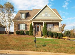 1705 Castle Peak Dr, Rural Hall, NC 27045