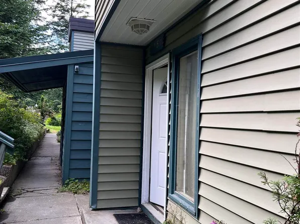 2757 John St, Juneau, AK 99801