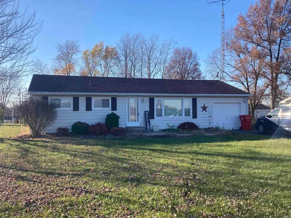 718 S 200th Rd W, Portland, IN 47371