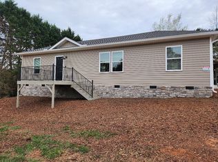 315 Georgetown Dr, Liberty, SC 29657