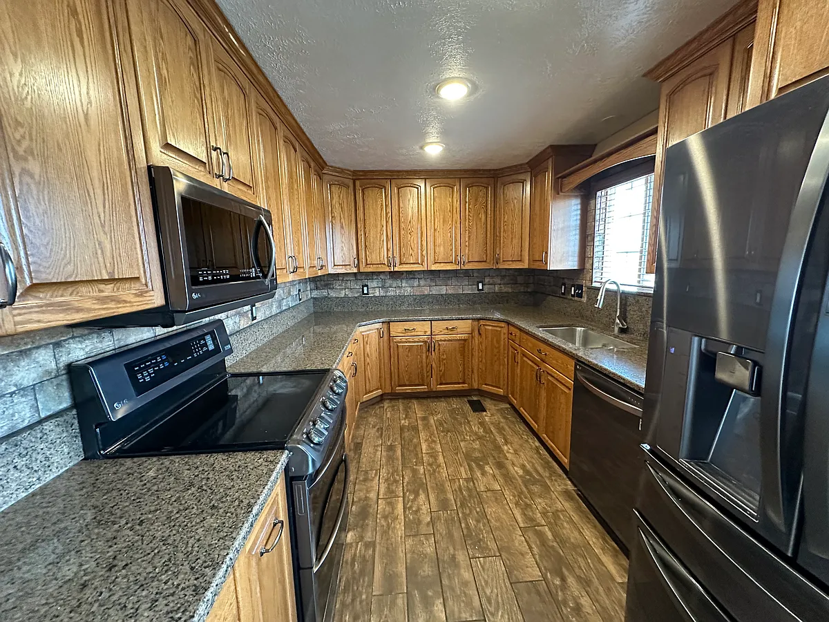 Building Photo - 1508 Ridgeway Ct