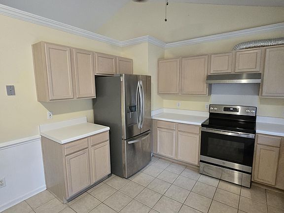 5th image of 113 Cochise Dr