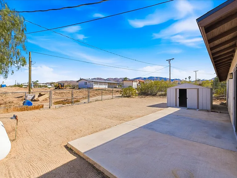 6851 Quail Spring Ave — Photo 27