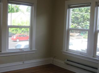 309 18th Ave E #203, Seattle, WA 98112