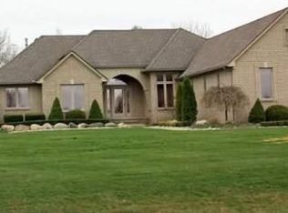 11309 Bayberry Dr, Romeo, MI 48065