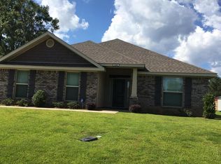 8640 Sable Ct, Semmes, AL 36575